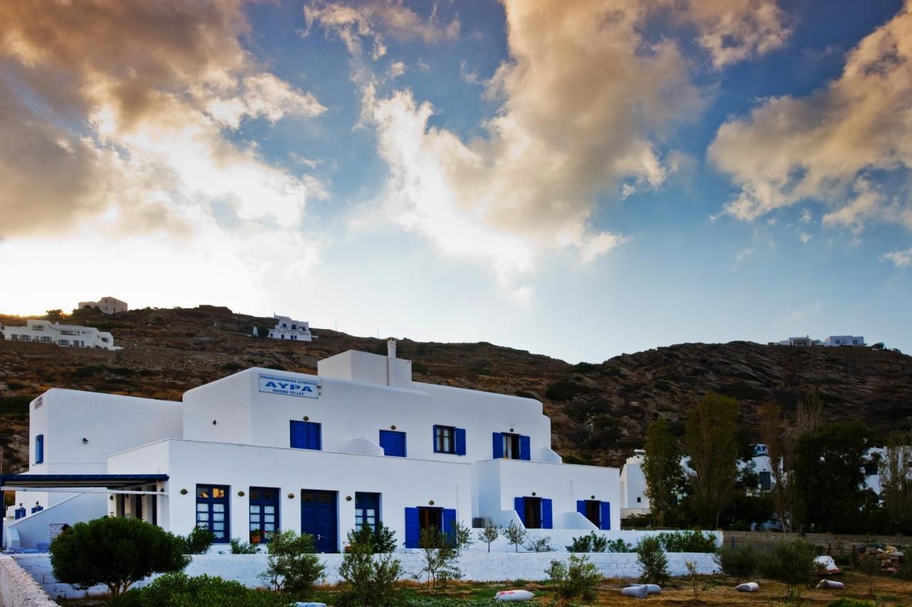 Avra Pension Chora  Exterior photo